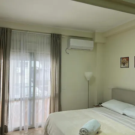 Cozy In Apartmán Vlorë